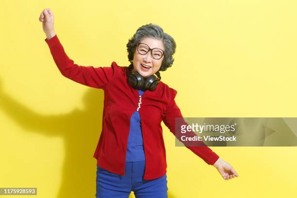 325 Old Woman Dancing Funny Photos and Premium High Res Pictures - Getty  Images