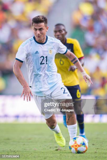 Paulo Dybala of Argentina controls the ball during the UEFA Euro 2020 qualifier between Ecuador and Argentina on October 13, 2019 in Elche, Spain.