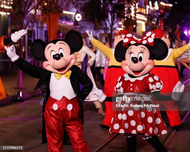 Disney Night" - There will be Disney magic in the ballroom as nine celebrity and pro-dancer couples compete on the fifth week of the 2019 season of...