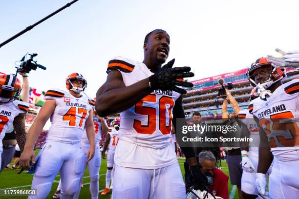 Cleveland Browns defensive end Chris Smith in a pregame huddle during the NFL regular season football game against the San Francisco 49ers on Monday,...