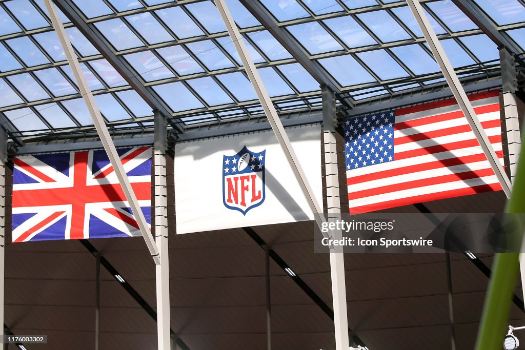 NFL: OCT 13 Panthers v Buccaneers