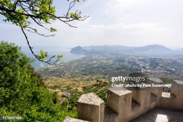 sicilian coastline view from erice - erice imagens e fotografias de stock