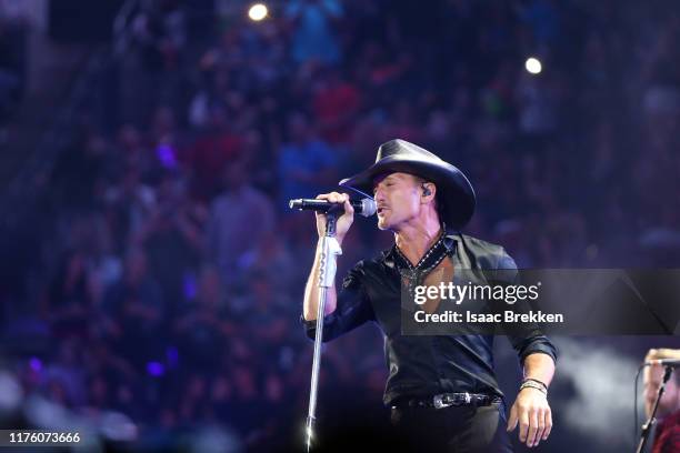 Tim McGraw performs onstage during the 2019 iHeartRadio Music Festival at T-Mobile Arena on September 20, 2019 in Las Vegas, Nevada.