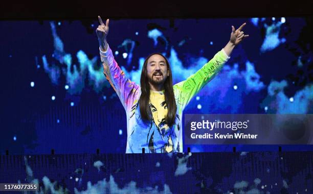 Steve Aoki performs onstage during the 2019 iHeartRadio Music Festival at T-Mobile Arena on September 20, 2019 in Las Vegas, Nevada.
