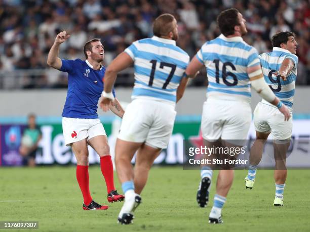Camille Lopez of France watches his winning drop goal during the Rugby World Cup 2019 Group C game between France and Argentina at Tokyo Stadium on...