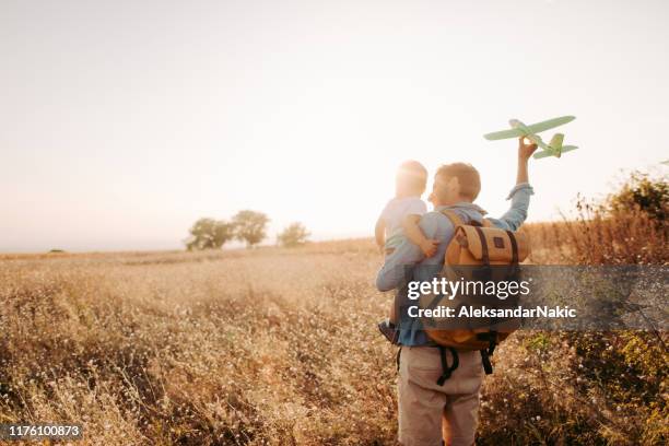 future airplane pilot - happy fathers day stock pictures, royalty-free photos & images