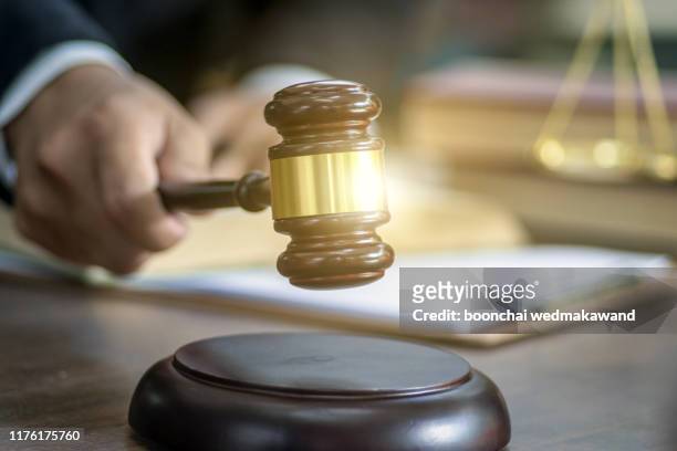 judge gavel with justice lawyers, businesswoman in suit or lawyer, advice and legal services concept. - gerechtigheid stockfoto's en -beelden