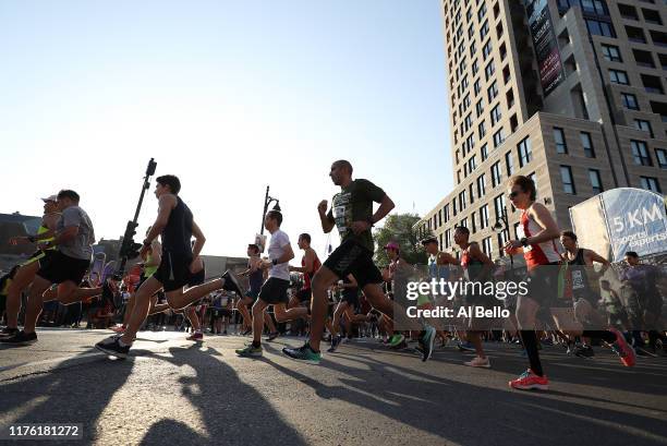 Oasis International Marathon de Montreal - Day 1, News Photo