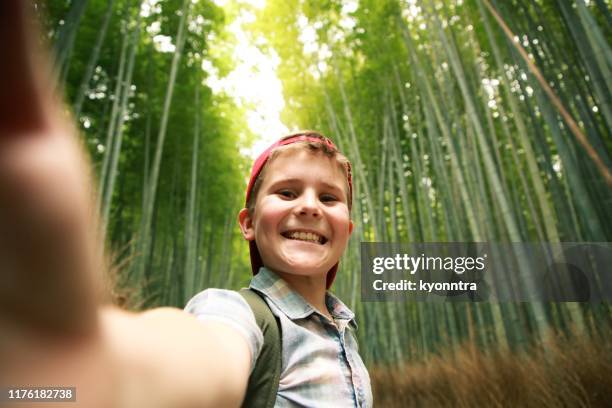 porträt von boy - arashiyama stock-fotos und bilder