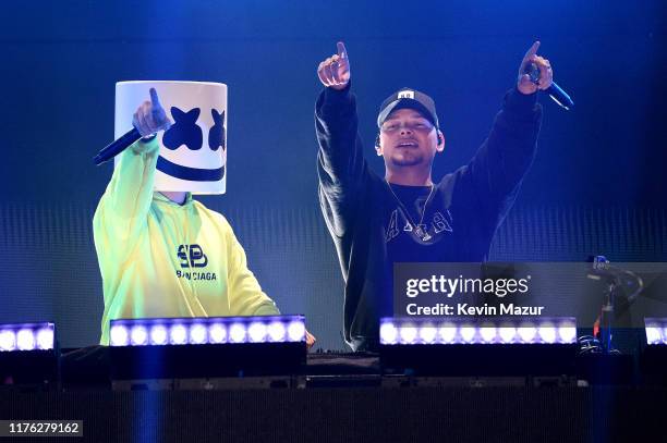 Marshmello and Kane Brown perform onstage during the 2019 iHeartRadio Music Festival at T-Mobile Arena on September 21, 2019 in Las Vegas, Nevada.