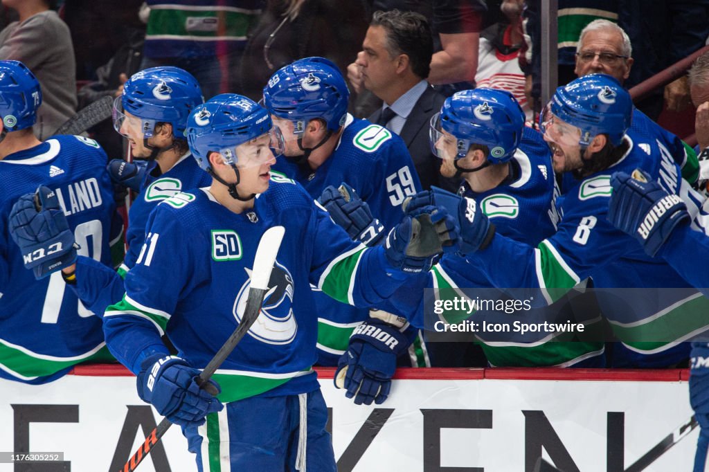 NHL: OCT 15 Red Wings at Canucks