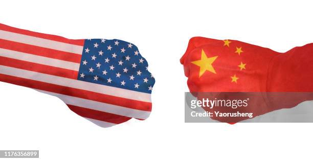 china usa or united states trade and american tariffs conflict - china v united states stock-fotos und bilder