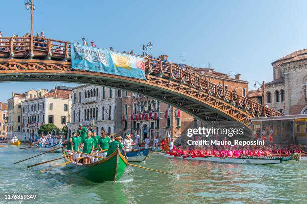 historical regatta ("regata storica") at venice (venezia), italy. - regatta stock pictures, royalty-free photos & images