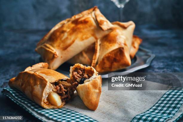 chilean empanadas with meat - empanada imagens e fotografias de stock