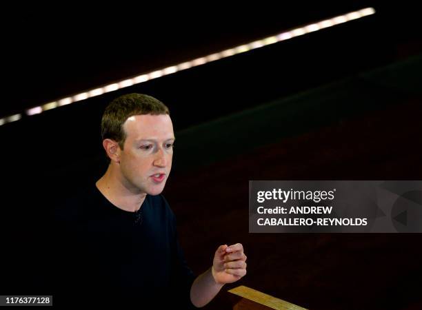 5,587 Us Mark Zuckerberg Photos & High Res Pictures - Getty Images