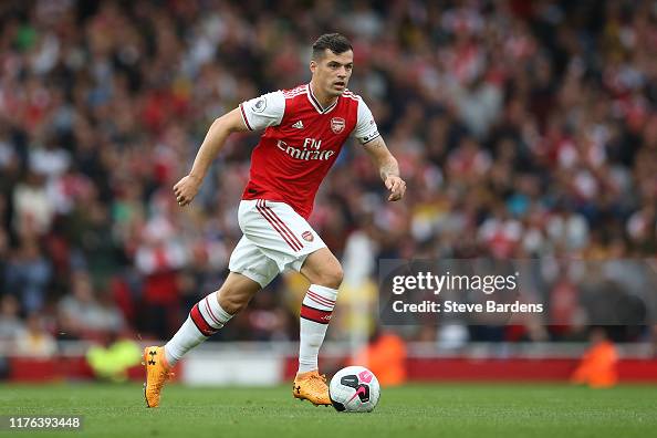 Arsenal FC v Aston Villa - Premier League Arsenal FC v Aston Villa - Premier League