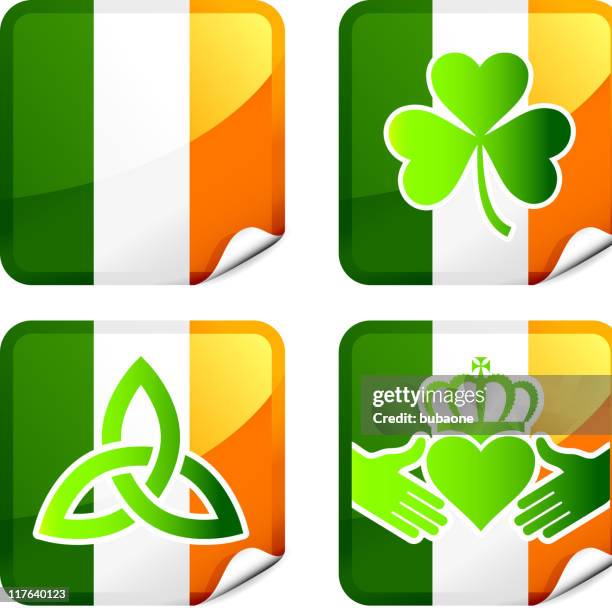 irish lizenzfreie vektor artography aufkleber - claddagh stock-grafiken, -clipart, -cartoons und -symbole