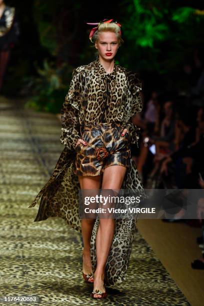 Model walks the runway at the Dolce & Gabbana Ready to Wear fashion show during the Milan Fashion Week Spring/Summer 2020 on September 22, 2019 in...