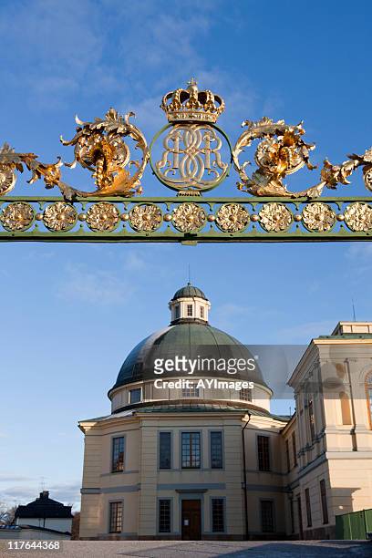 kapelle im schloss drottningholm (schweden - drottningholm palace stock-fotos und bilder