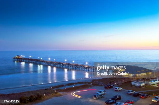 cherry grove beach, cherry grove fishing pier, north myrtle beach, south carolina - carolina cherry 個照片及圖片檔