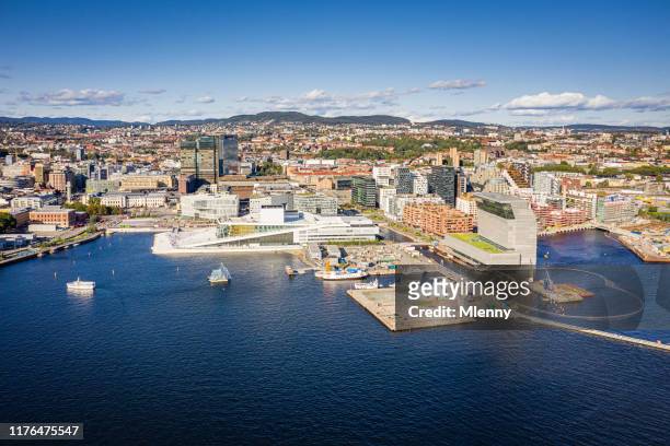 oslo cityscape harbor norwegen luftaufnahme - oslo stock-fotos und bilder