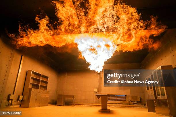 Compressor Flashover 61 Flashover Stock Photos, High-Res Pictures, and Images - Getty Images