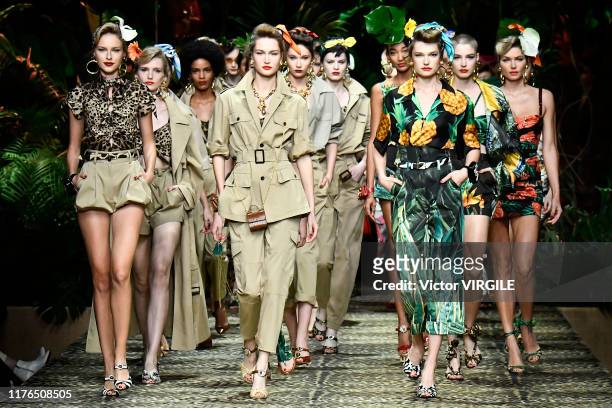 Model walks the runway at the Dolce & Gabbana Ready to Wear fashion show during the Milan Fashion Week Spring/Summer 2020 on September 22, 2019 in...