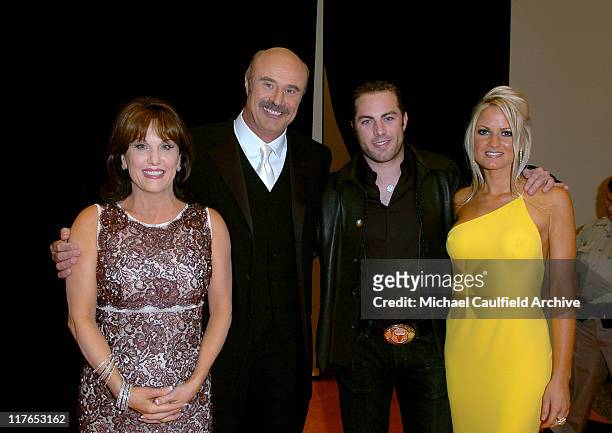 Robin McGraw, Dr. Phil McGraw and family during 40th Annual Academy of Country Music Awards - Orange Carpet at Mandalay Bay Resort and Casino Events...