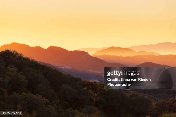 golden rolling hills of los angeles - hill stock pictures, royalty-free photos & images