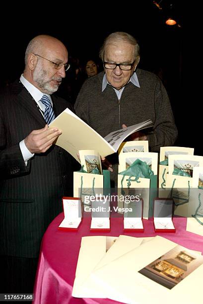 Karl Malden with Leon's Fine Jewelry during 2004 Screen Actors Guild Awards - Backstage Creations Day One at The Shrine Auditorium in Los Angeles,...