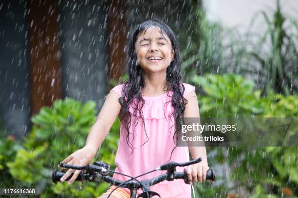 enjoying the rain - drenched stock pictures, royalty-free photos & images