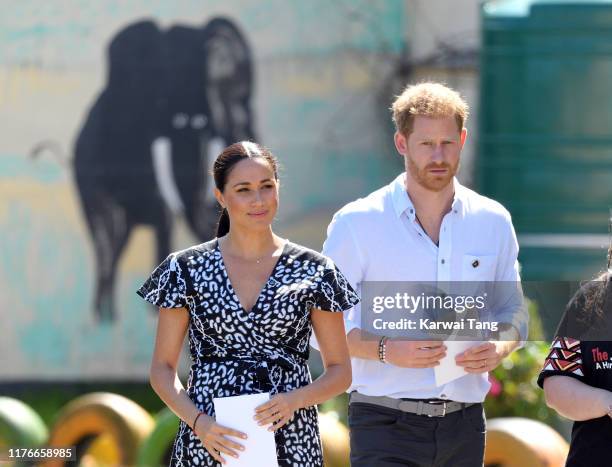 Prince Harry, Duke of Sussex and Meghan, Duchess of Sussex visit the Nyanga Township during their royal tour of South Africa on September 23, 2019 in...