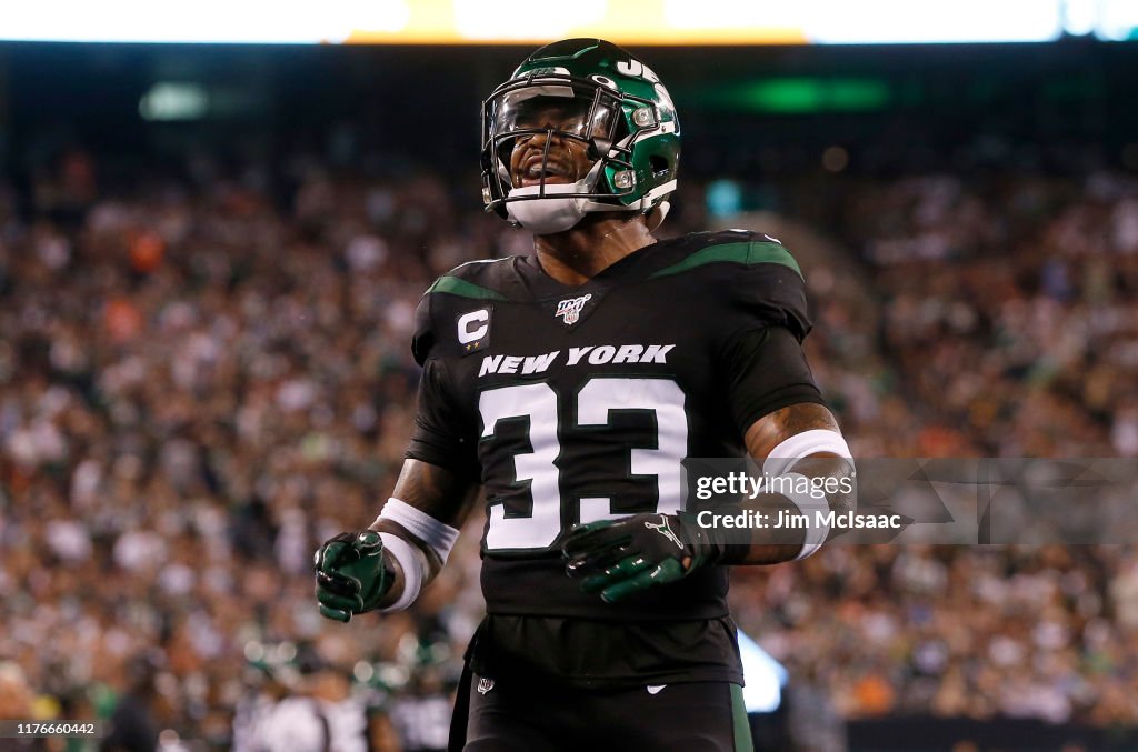Cleveland Browns v New York Jets