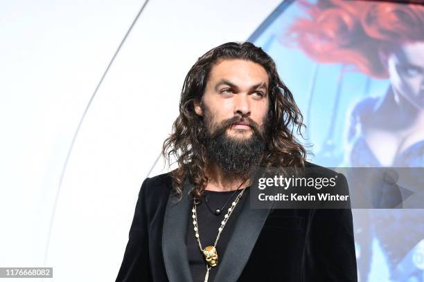 Jason Momoa arrives at the premiere of Warner Bros. Pictures' "Aquaman" at the Chinese Theatre on December 12, 2018 in Los Angeles, California.