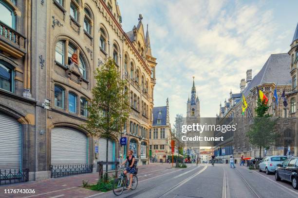 street view in ghent, belgium - flandres imagens e fotografias de stock