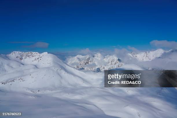 Ski touring in the Lyngen Alps. Lyngen peninsula. Troms County. Norway. Europe.
