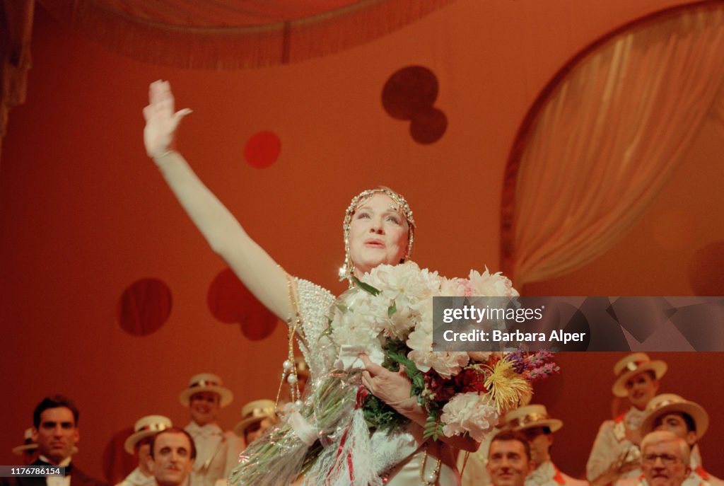 Julie Andrews Bows Out