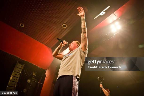 German Rapper With Beard Finch (Rapper) Photos and Premium High Res Pictures - Getty Images