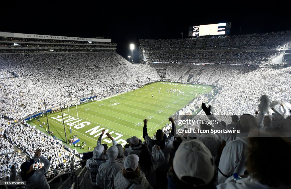 COLLEGE FOOTBALL: OCT 19 Michigan at Penn State