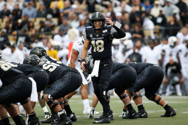 Vanderbilt Commodores quarterback Mo Hasan during a game between the Vanderbilt Commodores and Missouri Tigers, October 19, 2019 at Vanderbilt...