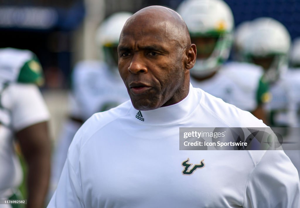 COLLEGE FOOTBALL: OCT 19 USF at Navy