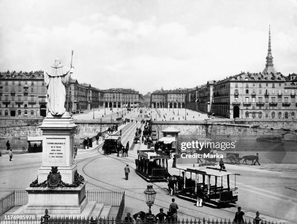 Italy. Piemonte. Turin. Piazza vittorio emanuele. Antecedent 1897.autor: brogi.