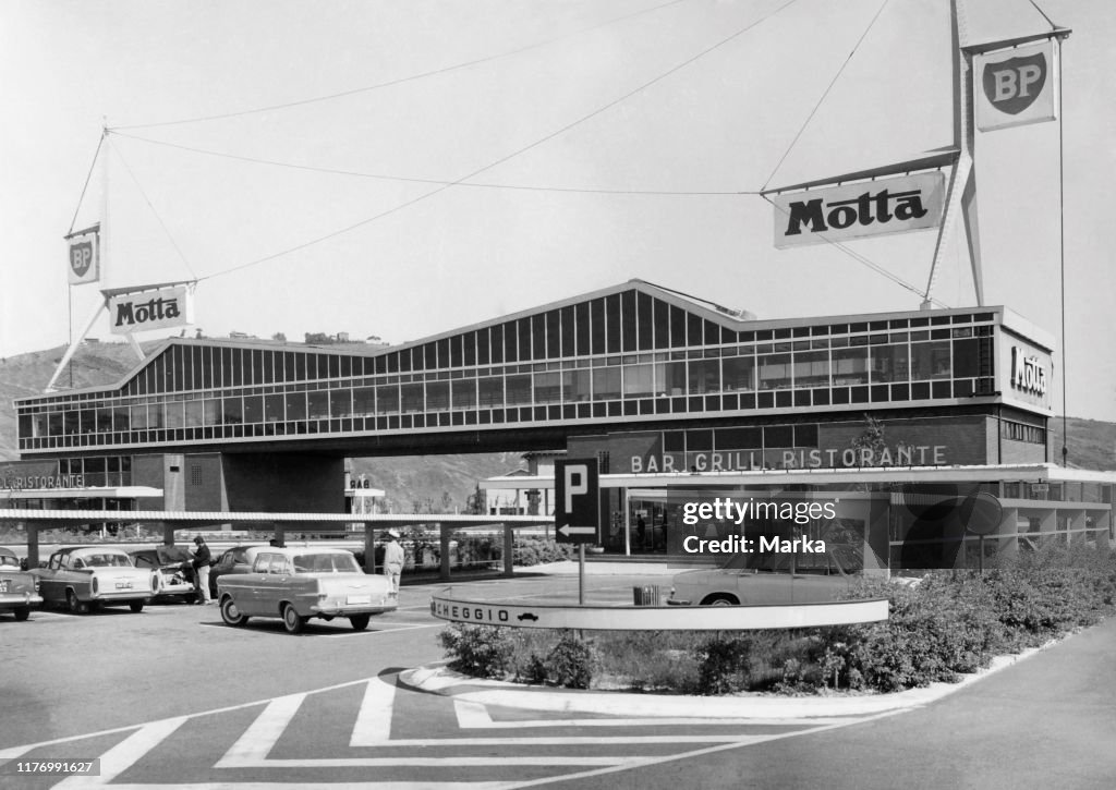 Mottagrill in cantagallo. autostrada del sole. 1965