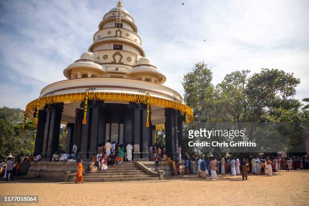 puja prayer offering for sree narayana guru at the sivagiri mutt - sivagiri stock pictures, royalty-free photos & images
