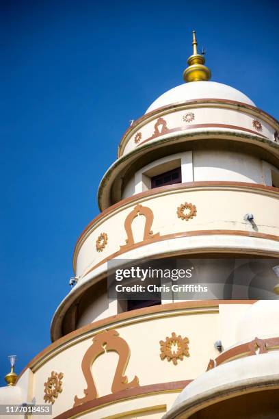 puja prayer offering for sree narayana guru at the sivagiri mutt - sivagiri stock pictures, royalty-free photos & images