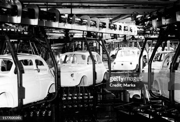 Conveyors of the fiat 500. Italy 1967.