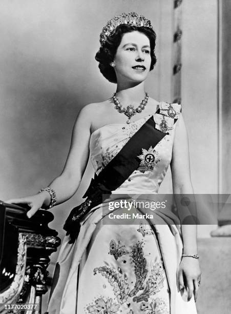 Queen elizabeth II. 1961.