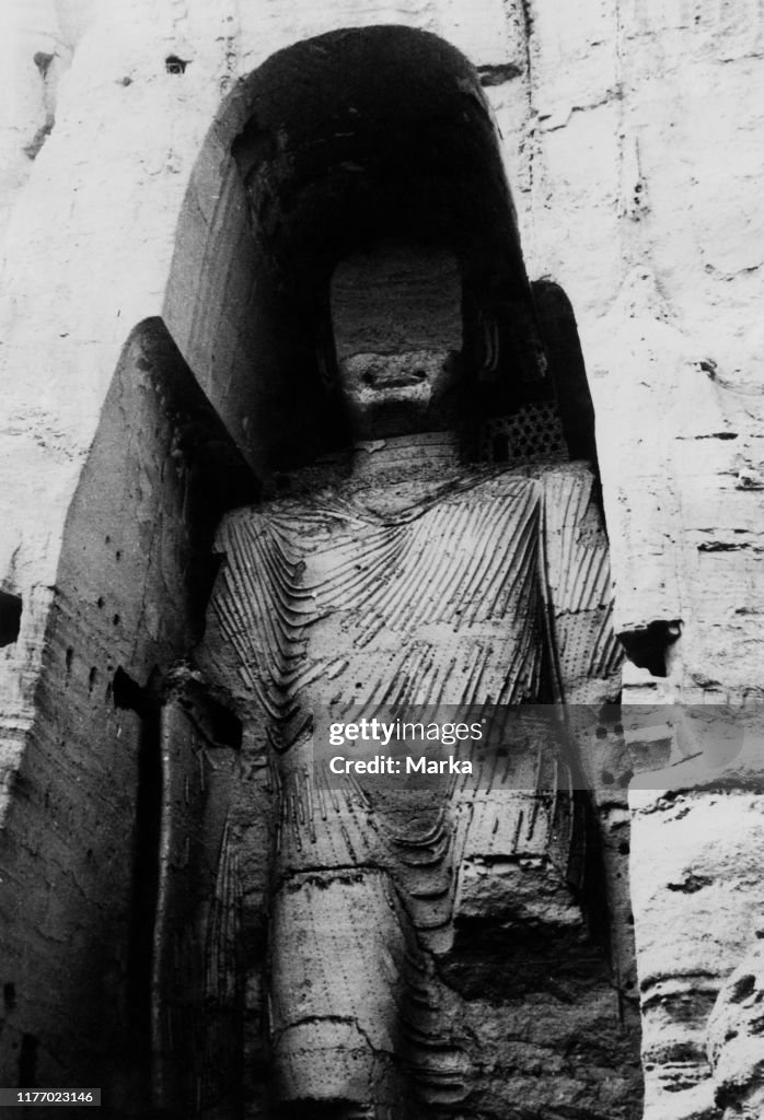 Asia. afghanistan. the buddhas of bamiyan. 1941