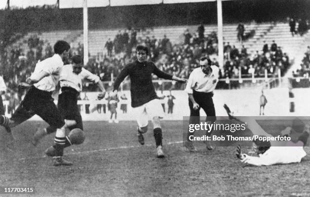 Britain versus Denmark at White City Stadium, in the finals of the football event at the 1908 Summer Olympics in London, 24th October 1908. Great...