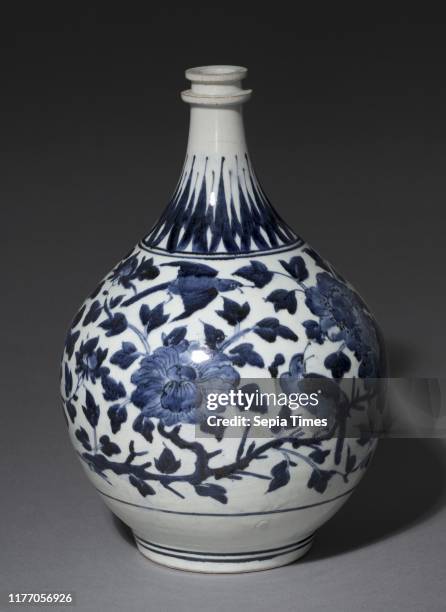 Arita Ware, c. 1670-1680. Japan, Edo Period . Porcelain with underglaze blue decoration; overall: 41.3 cm .